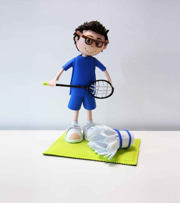 s2020P0001v1_frontal fofucha-personalizada-badminton-2-la-ilusion-de-sandra