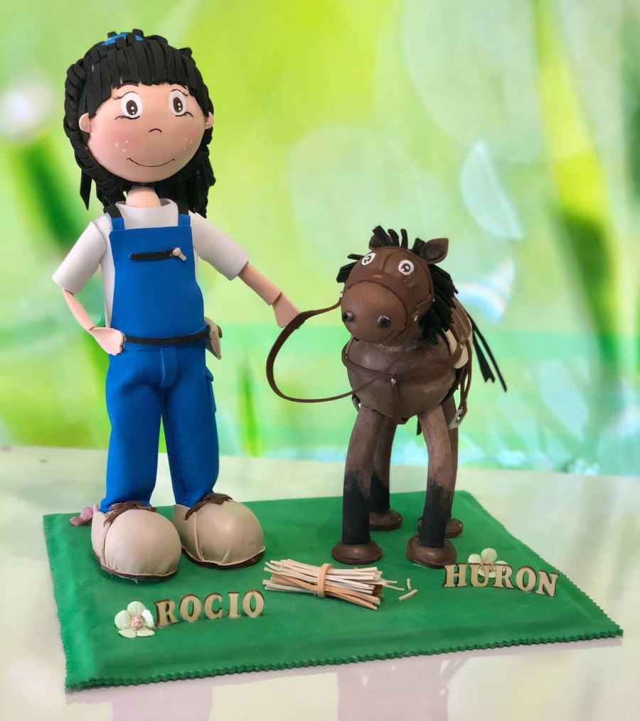 fofucha-con-caballo-personalizada-la-ilusion-de-sandra