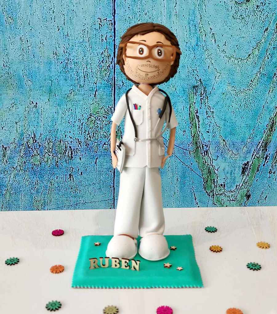 fofucha-personalizada-enfermero