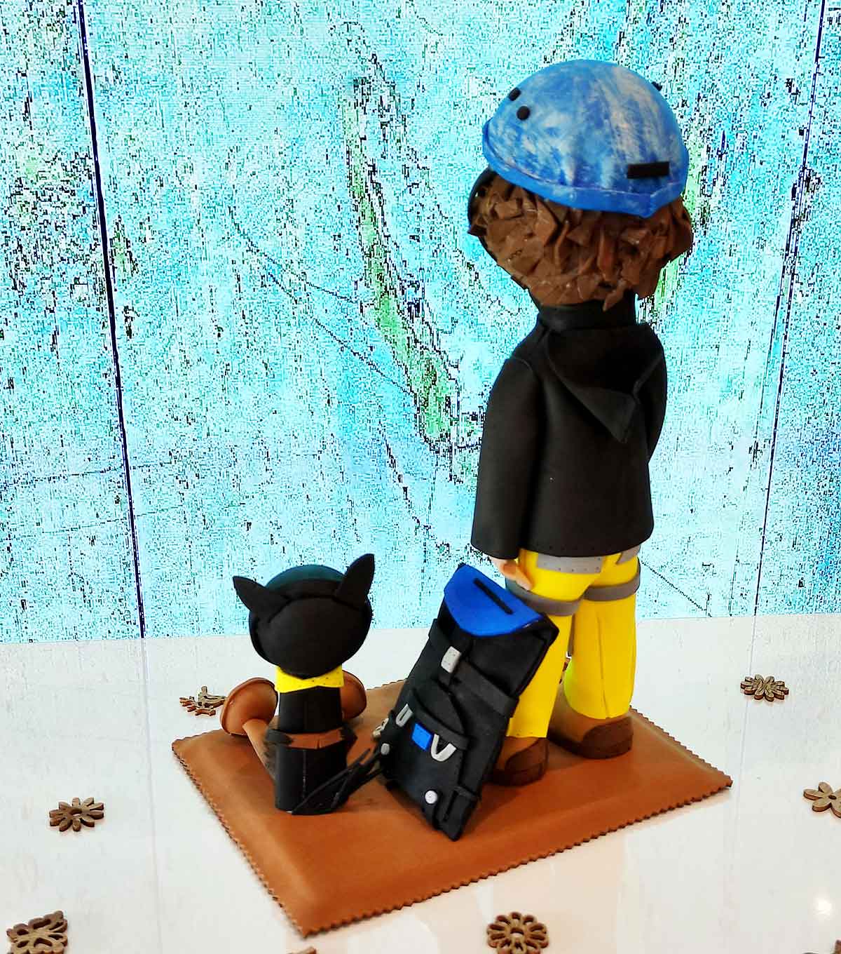 fofucha-escalador-personalizada-con-perro fofucha-escalador-personalizada