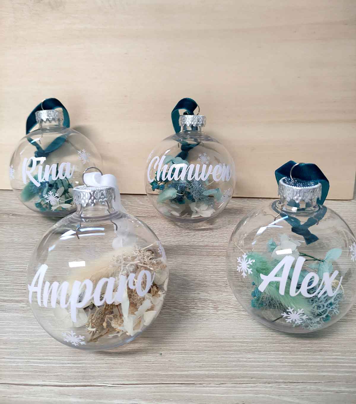 bolas-navidad-personalizadas-con-flores bolas-navidad-personalizadas-con-flores
