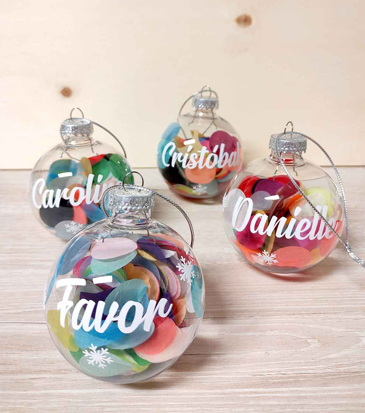 bolas-navidad-personalizadas-confetti bolas-navidad-personalizadas-confetti