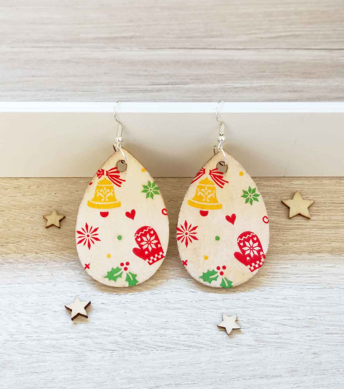 pendientes-navidad-madera-decoupage pendientes-navidad-madera-decoupage