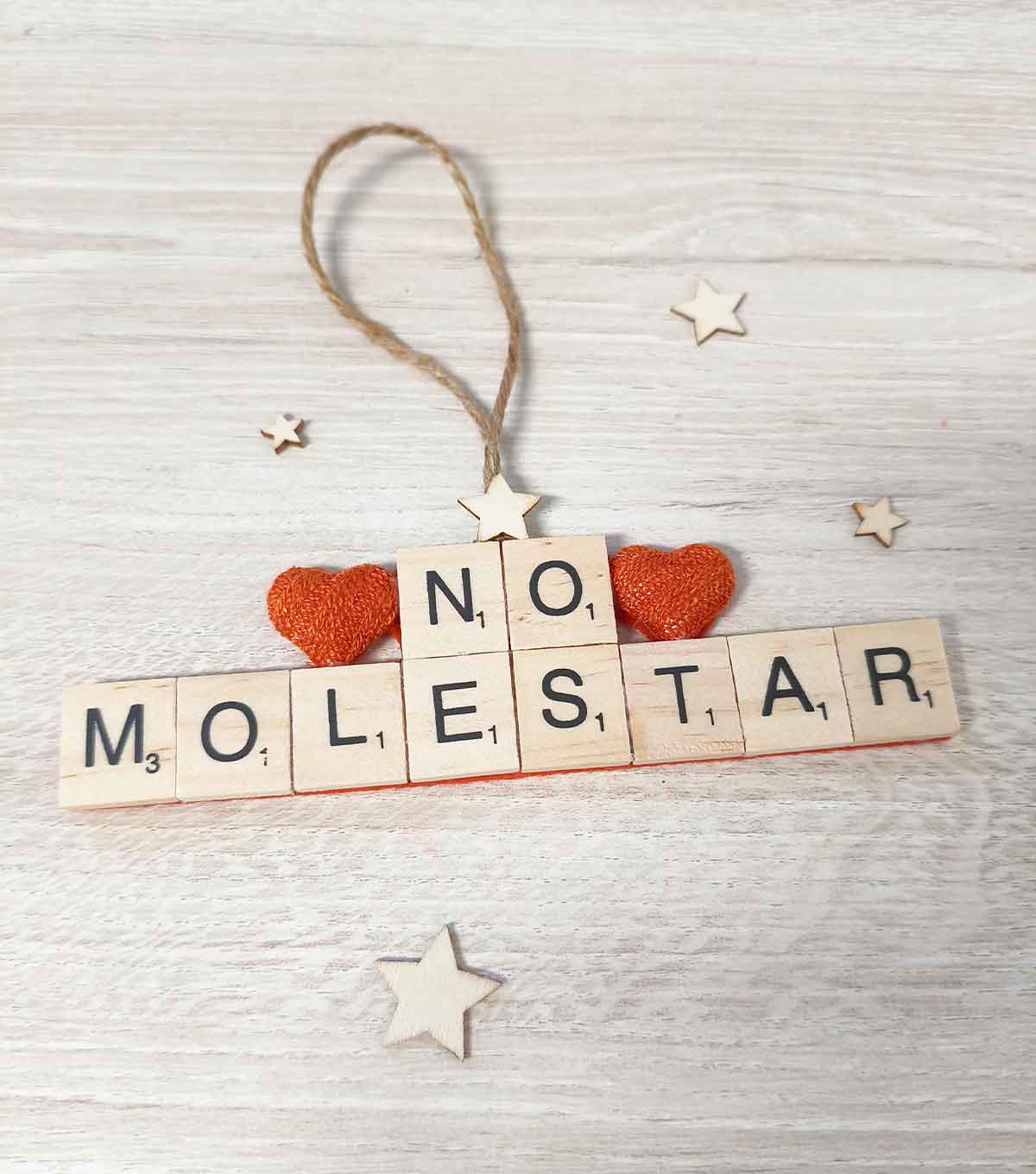 cartel-letras-scrabble-no-molestar cartel-letras-scrabble-puerta-no-molestar